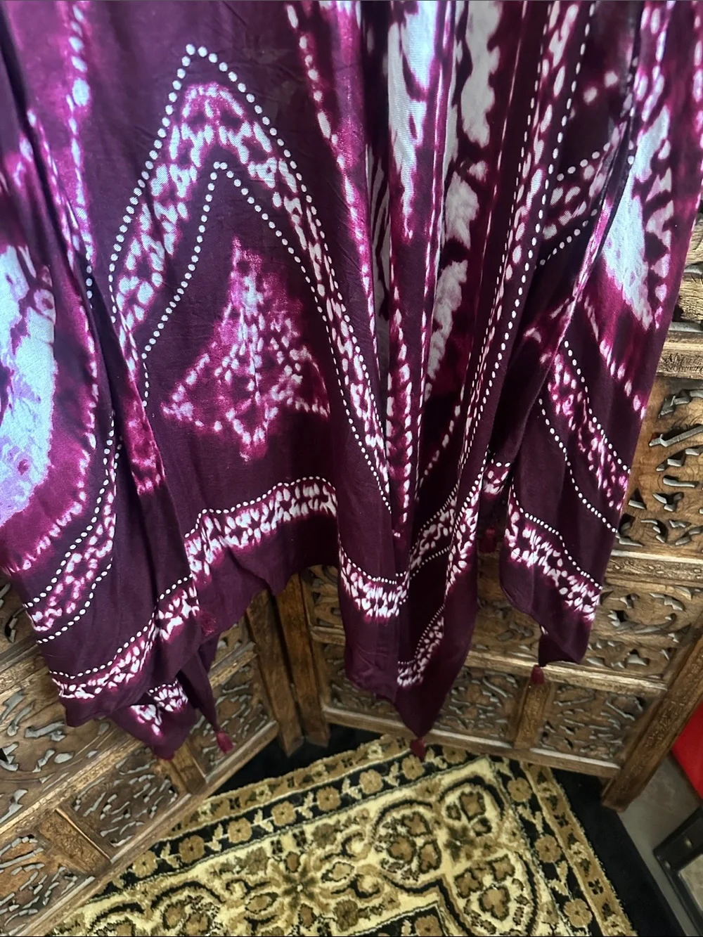 Mudd Burgundy and White Tie-Dye Kimono Tunic